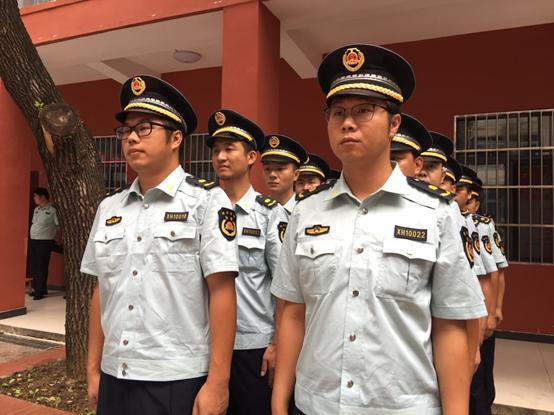 最新城管服装，时尚、功能与科技的完美融合